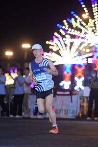 BIB: 40862
                            <button type="button" onclick="openModal(22927971)" class="btn btn-primary btn-sm float-right btn-popup" data-toggle="modal" data-target=".modal-high-quality">
                        <i class="fas fa-shopping-cart"></i> Add to Cart
                    </button>
                                            <button type="button" onclick="isThisMe(22927971, true)" class="btn btn-success btn-sm float-right btn-popup btn-isme hidden" data-toggle="tooltip" data-placement="bottom" title="นี่คือรูปของคุณใช่ไหม คลิกที่นี่เพื่อเอาเข้าอัลบั้ม">
                        <i class="fas fa-plus"></i> Add to album
                    </button>
                    <button type="button" onclick="isThisMe(22927971, false)" class="btn btn-warning btn-sm float-right btn-popup btn-isnotme hidden">
                        <i class="fas fa-ban"></i> Remove from album
                    </button>